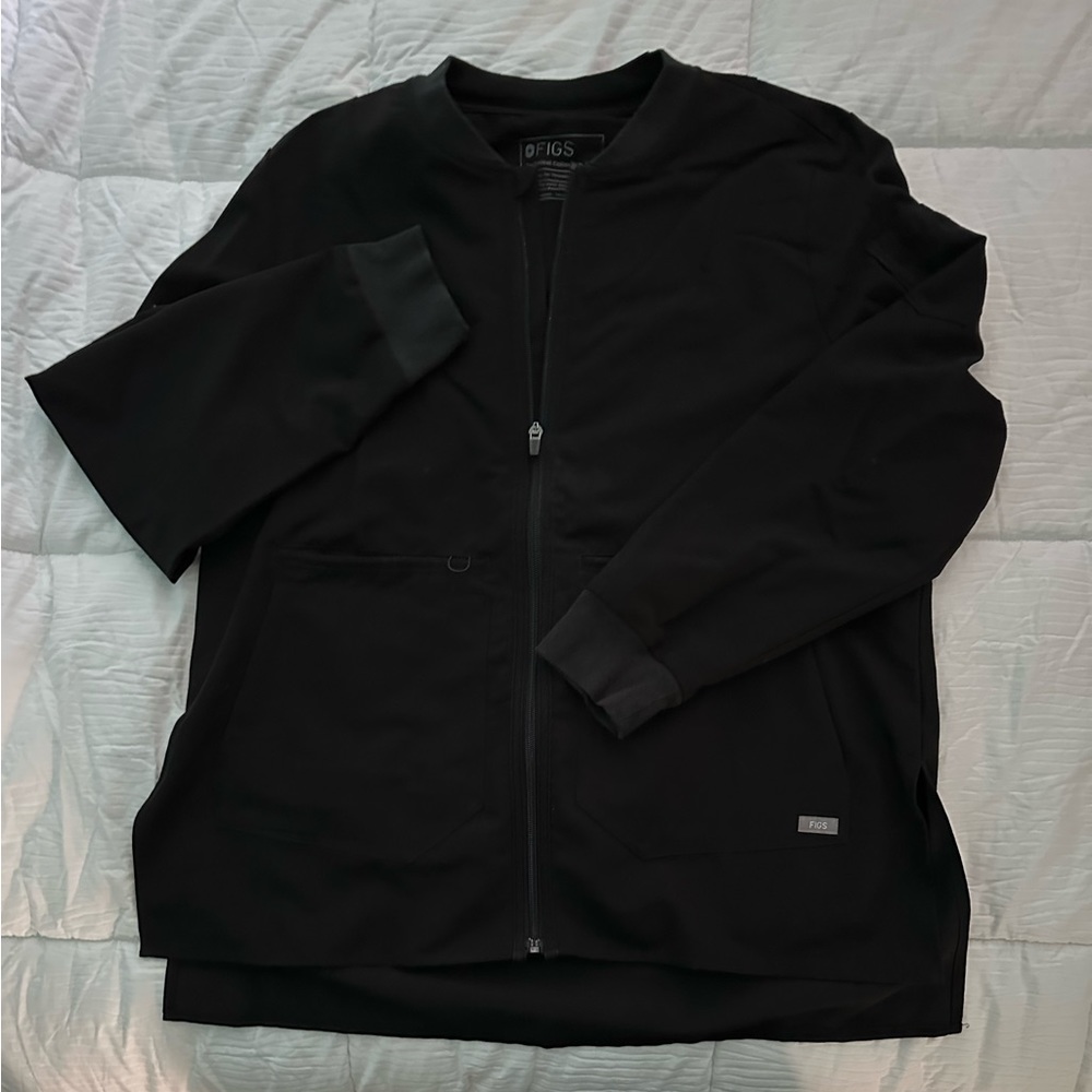 Figs Scrubs Bellery Jacket from Technical Collection. Women’s XL, Black.